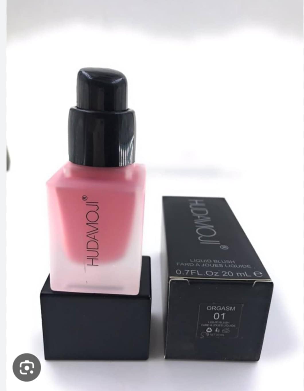 Huda Moji Creamy Liquid Cheeks Blush on