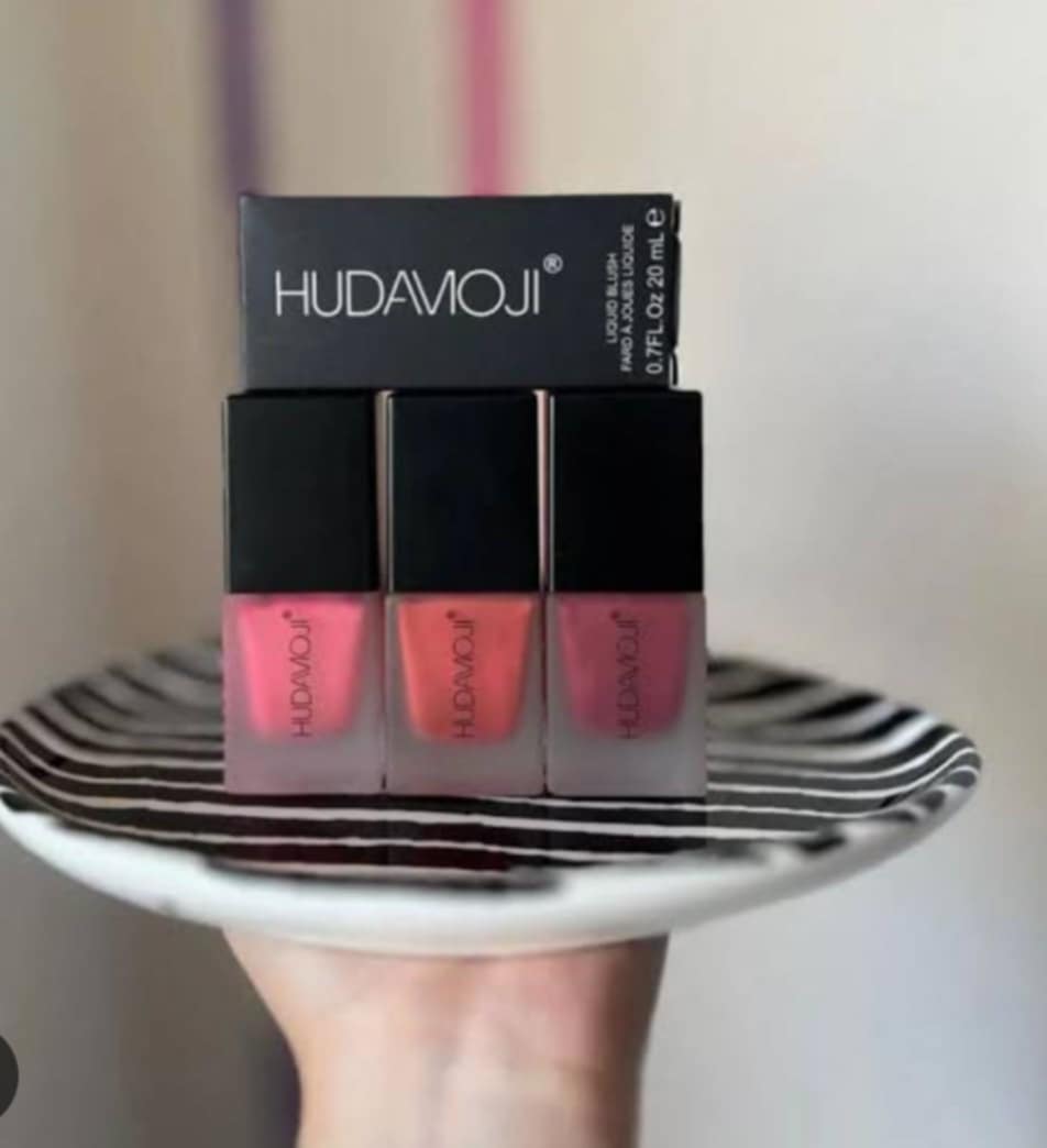 Huda Moji Creamy Liquid Cheeks Blush on