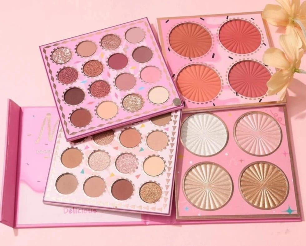 Huda moji book 4in 1 palette