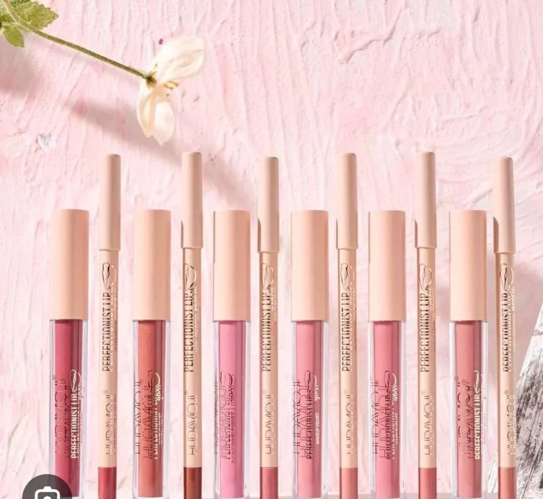 Hudamoji Ultra Matte Finish Lip Gloss And Lip Liner Lip Contour Set